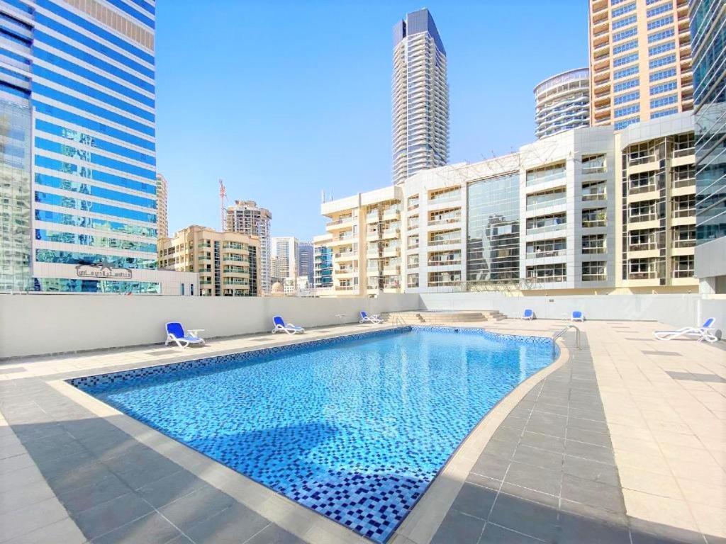 Heart Of Marina - Marina Diamond 2 Apartment Dubai Bagian luar foto